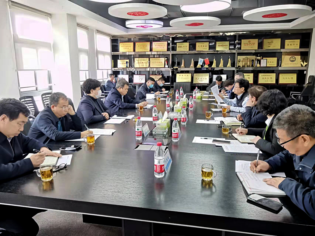 新鄉(xiāng)市人大副主任、高新區(qū)黨工委書記翟洪凱到天豐綠色裝配集團(tuán)調(diào)研